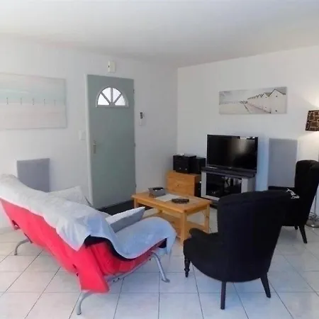 Maison Vaux-sur-mer, 3 Pieces, 4 Personnes - Fr-1-305-1378 度假居